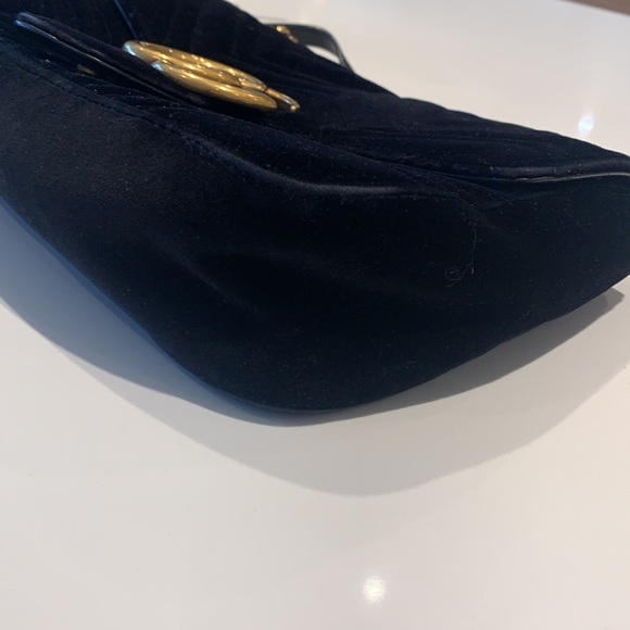 GUCCI MARMONT VELVET BLACK PURSE - Picture 4 of 10